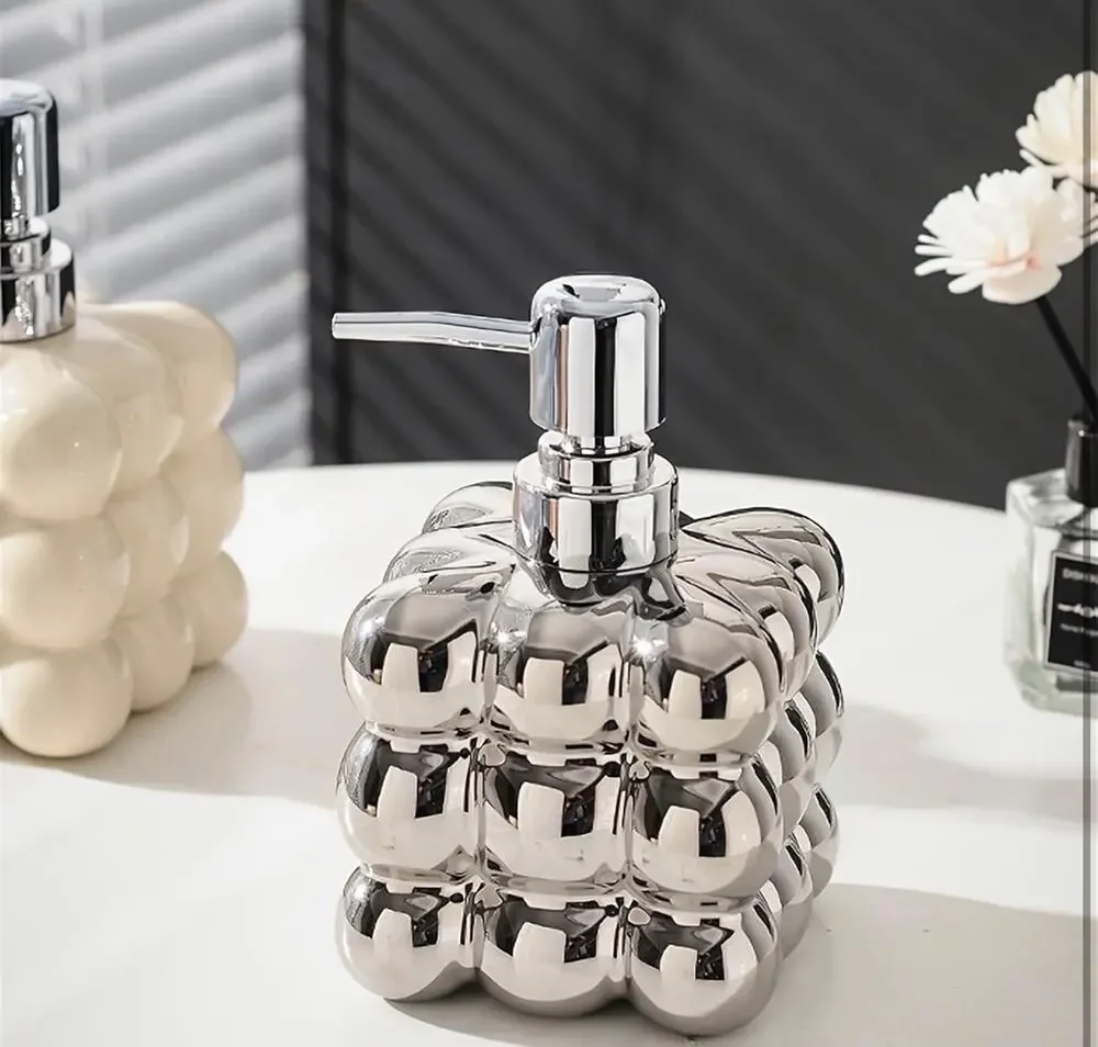 Very Nice Silver Glass Soap Dispenser with Metal Pump Bathroom Kitchen Decor New